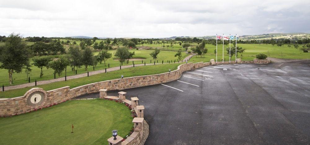 Oak Royal Hotel, Golf And Country Club Chorley  Exterior foto