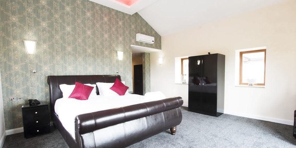 Oak Royal Hotel, Golf And Country Club Chorley  Exterior foto